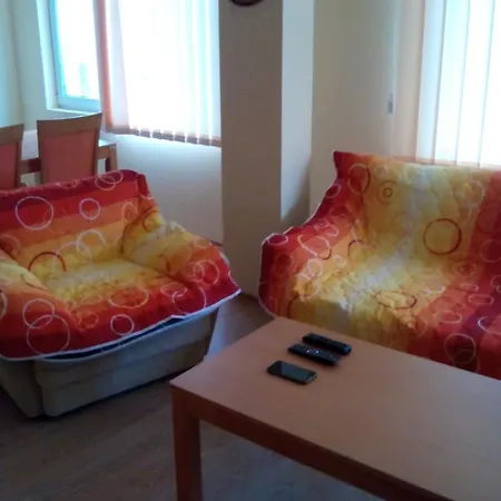 Aparthotel Elena